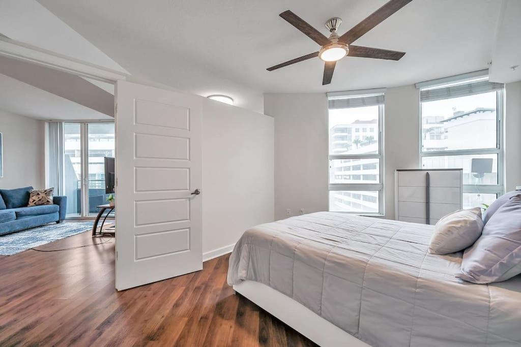 Luxury Apt 3 Mins To Dt Tampa -Pool-Gym-Balcony Exterior foto